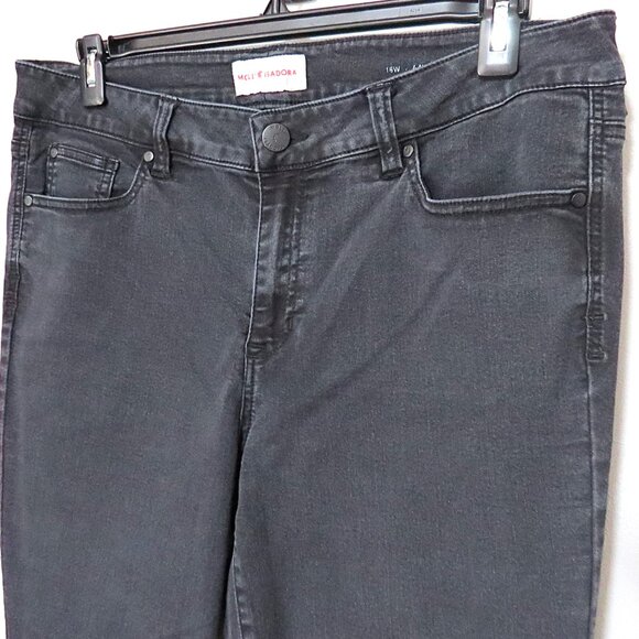 Molly & Isadora Leroy Black Wash Ankle Skinny Jeans Size 16W - Picture 5 of 15